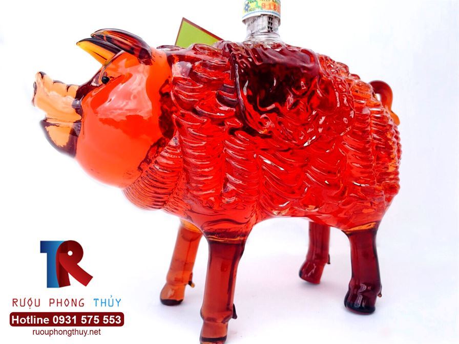 rượu hình heo