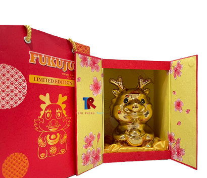 Rượu Con Rồng Nhật Bản Mạ Vàng 2024