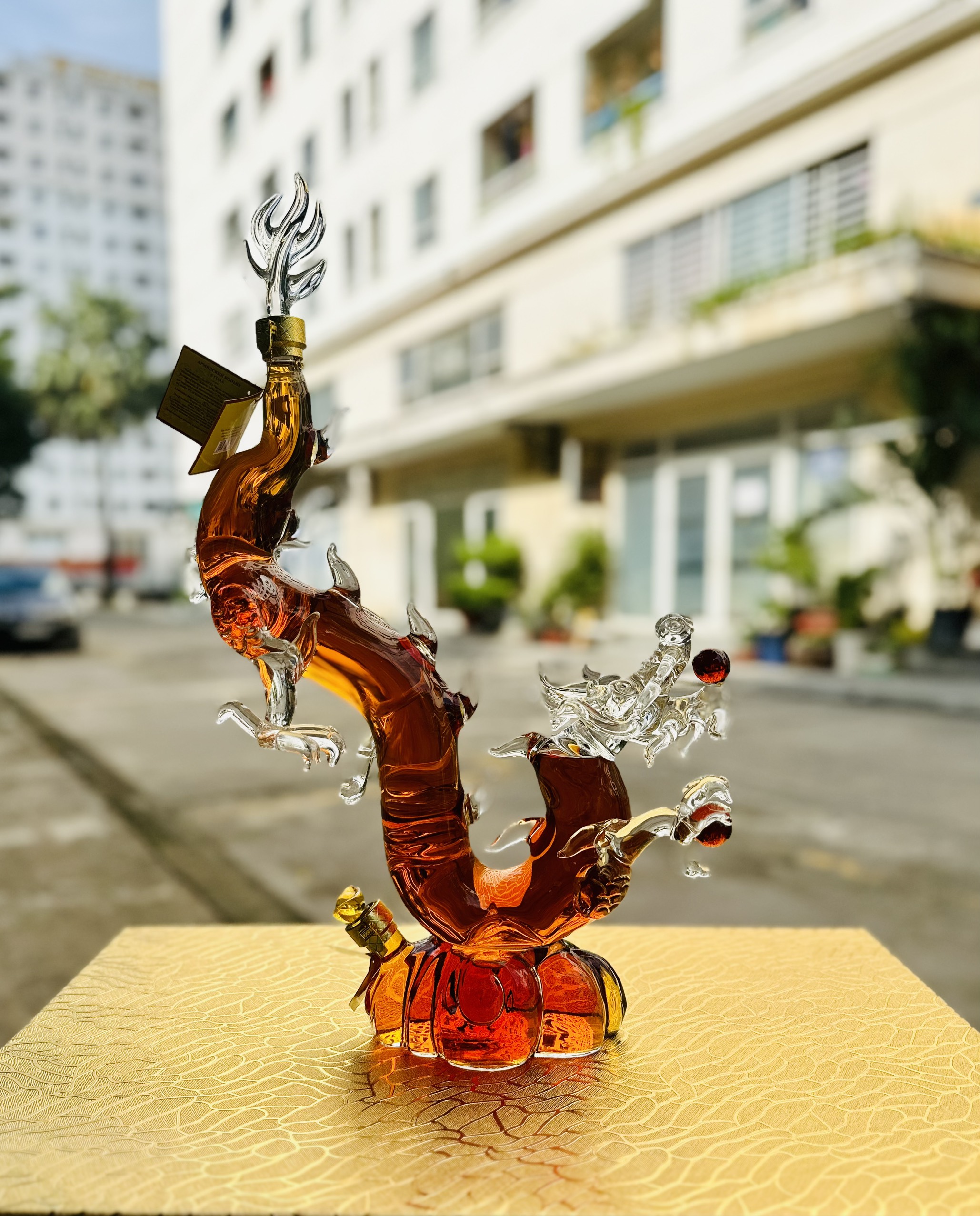 Rượu Rồng Thủy Tinh Nga - D&aacute;ng đứng